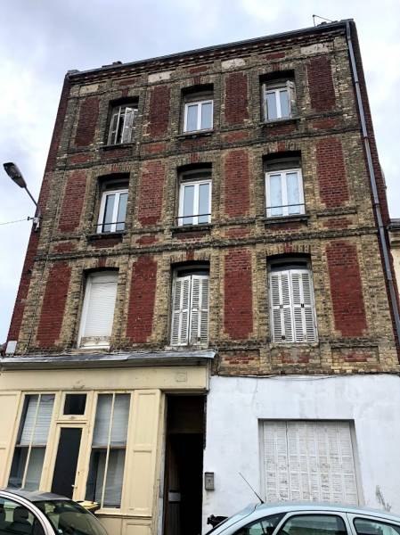 La façade avant l'intervention de nos équipes